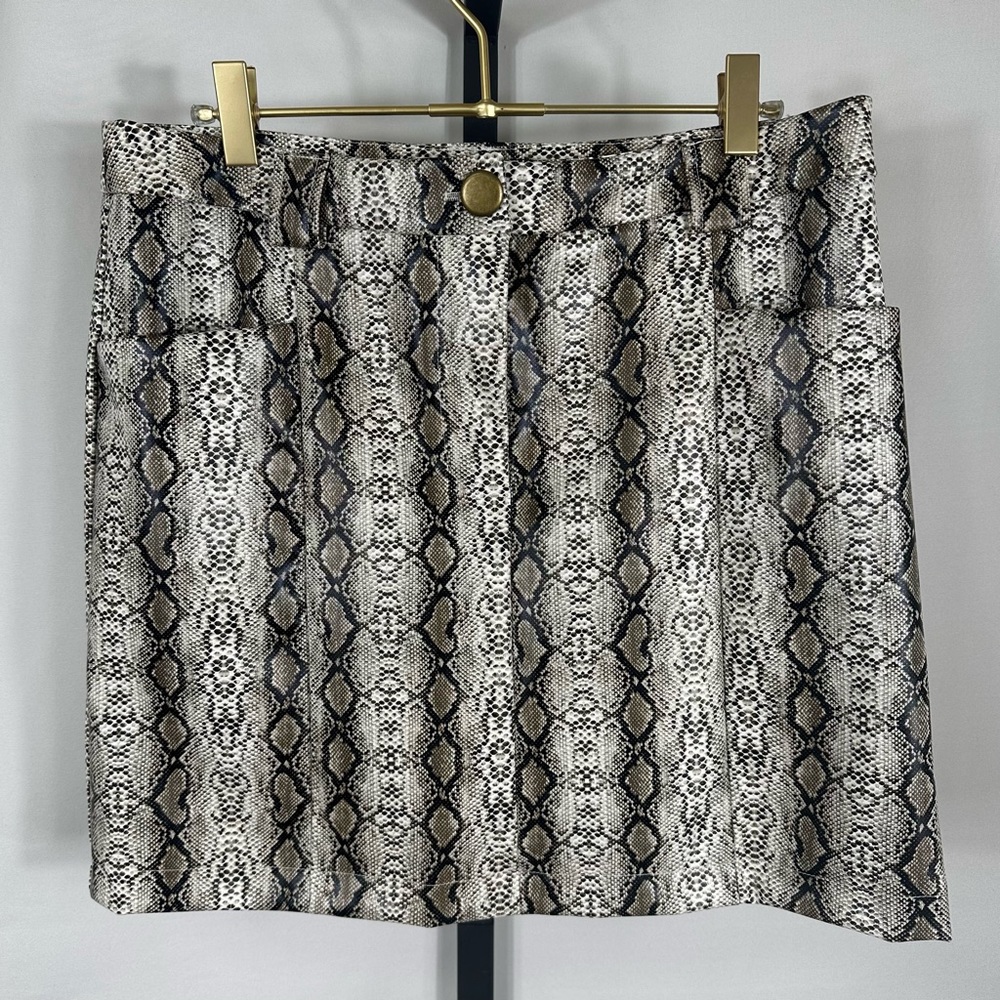 NWT Fab'rik Women's Snakeskin Print Skirt Size Large